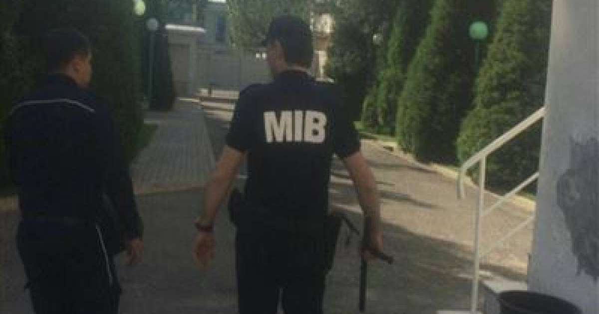 Мүлкі тәркіленген фермер асылып өлді