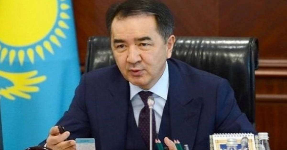 Сағынтаев отставкаға кетерінде де Елбасын бір мақтап кетті (видео)