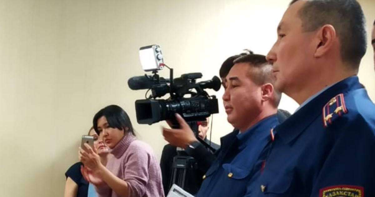 Журналист Глушкованы ұстаған полицейлер хаттамасын сот "заңды" деп таныды