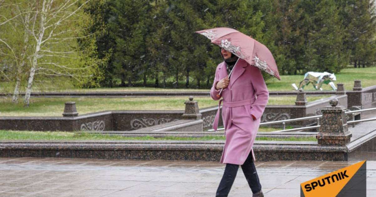 Нұр-Сұлтанда қар жауып, боран соқты