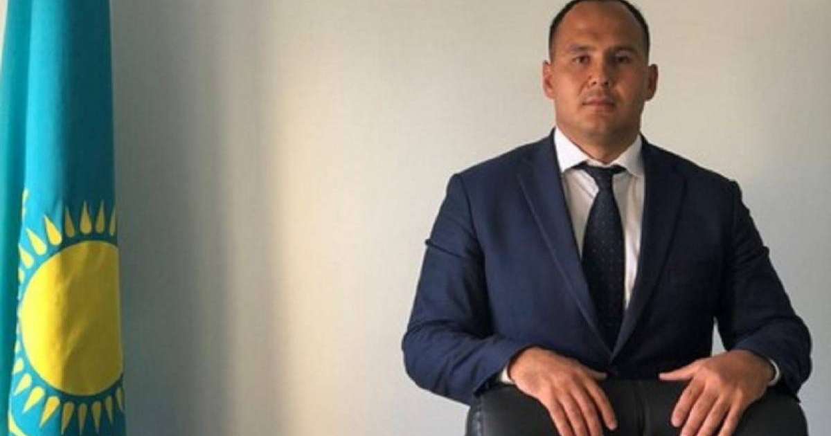 Ақтауда спорт басқармасының басшысы парамен ұсталды