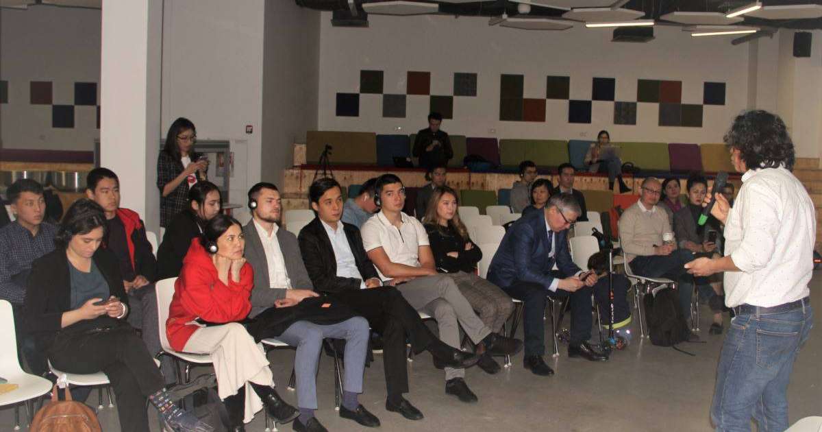 Тіл қоғамдық белсенділікке әсер ете ме?