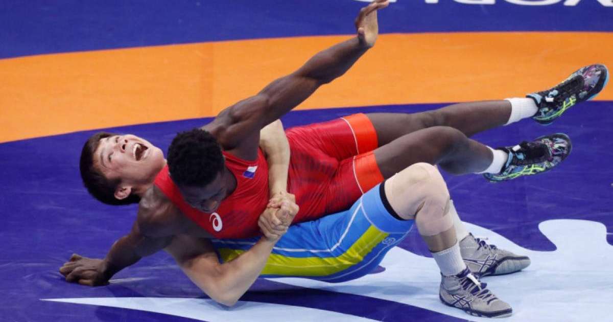 Дүйсенов ұлттық біріншілікте кімдердің топ жаруы мүмкін екенін айтты