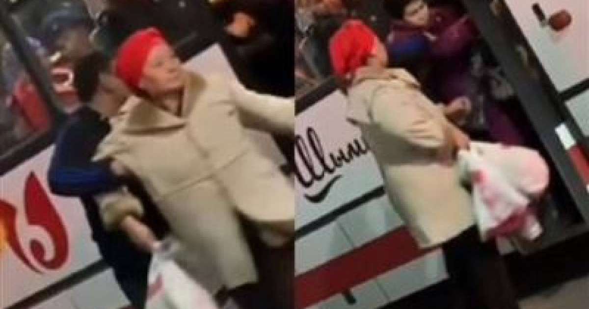 Шымкентте кондуктор автобусқа сыймаған екі әйелді күштеп шығарып жіберді