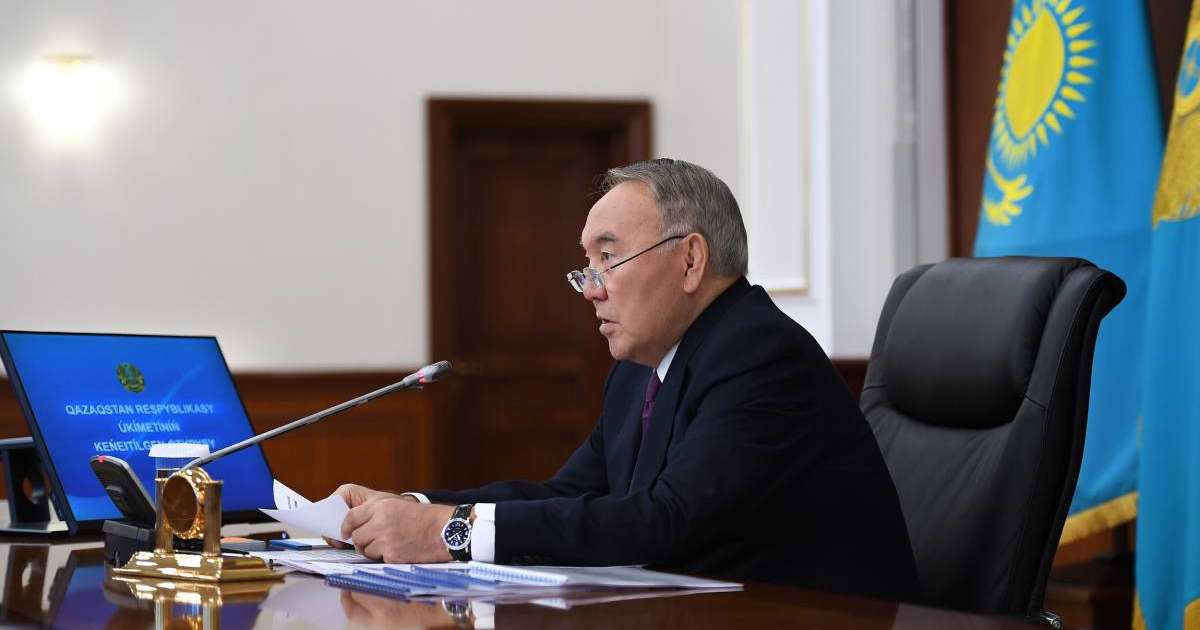 Үкіметтің кеңейтілген отырысында көтерілген мәселелер қалай шешіледі?