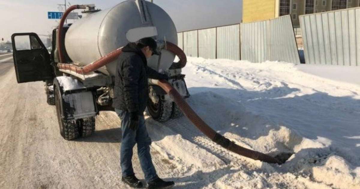 Астана тұрғыны лас суды қала аумағына төгіп келген