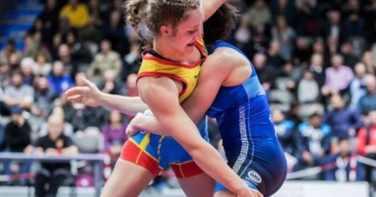 摔跤亚锦赛：哈萨克斯坦代表团荣获2枚奖牌