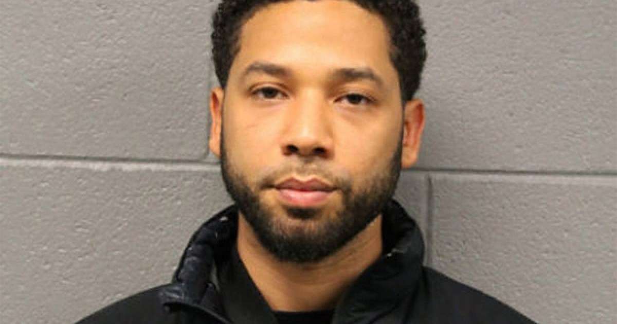 Американдық әртіс өзін соққыға алу үшін адам жалдаған