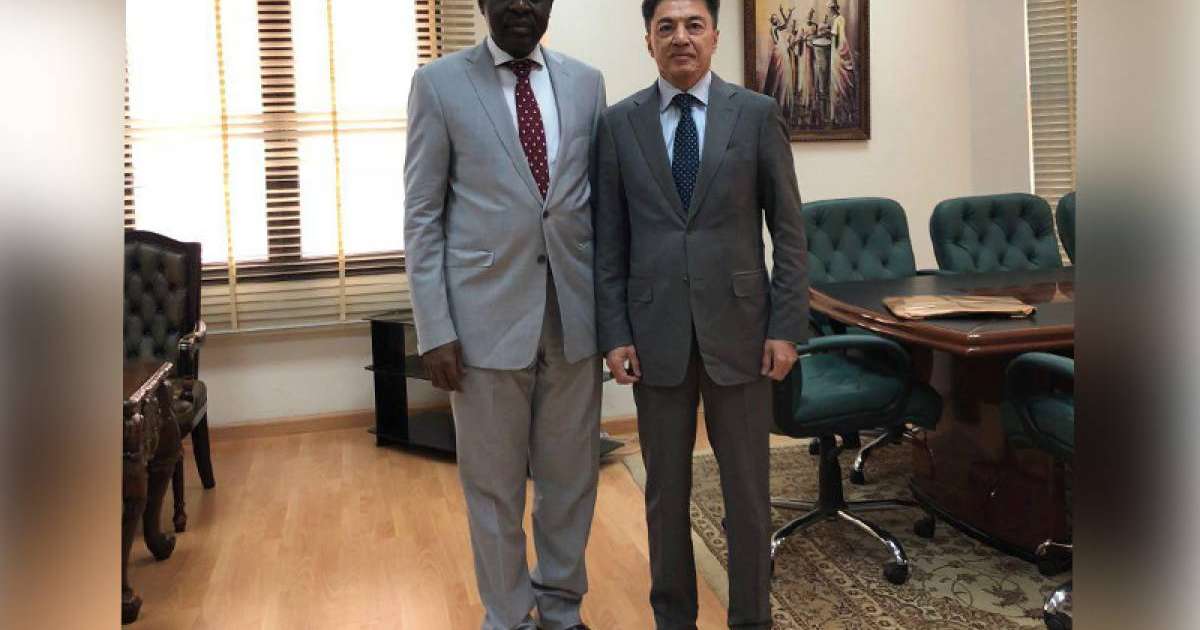 哈萨克斯坦专员会见伊斯兰合作组织副秘书长