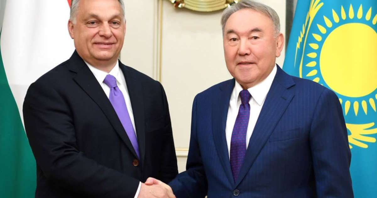 纳扎尔巴耶夫会见匈牙利总理欧尔班