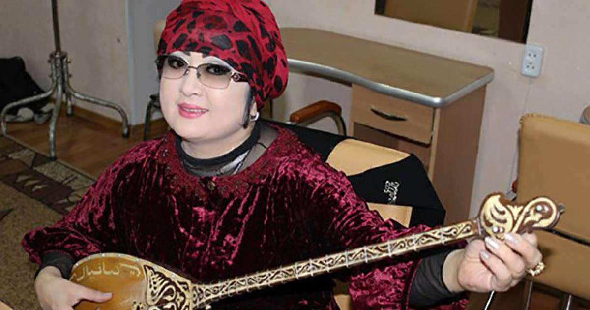 Мақпал Жүнісова жұрттың кредитін жауып жүргенін айтты