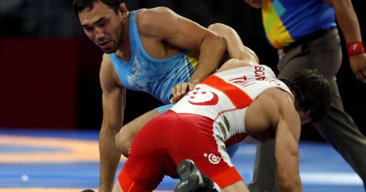 摔跤亚锦赛：首个比赛日哈萨克斯坦代表团收获4枚奖牌