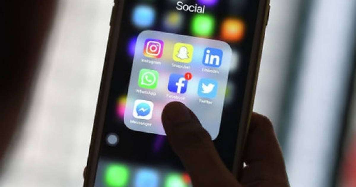 13 наурызда Facebook пен Instagram "сынып" қалды