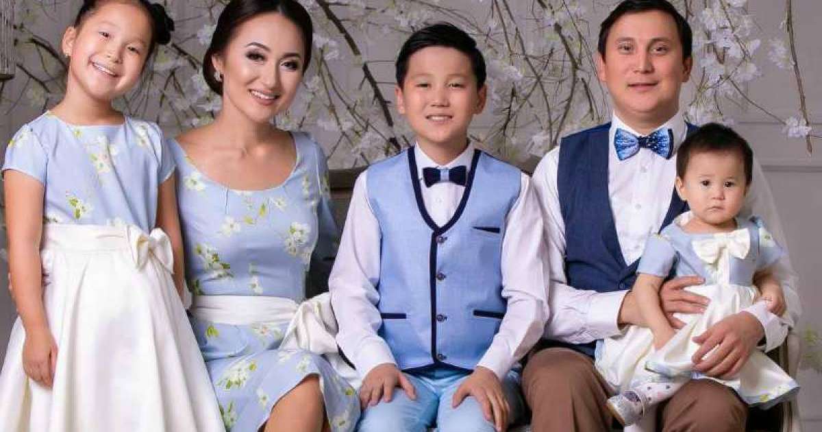 Порно трахают в жопу с мышки в Очечило Кристина Картермен BDSM