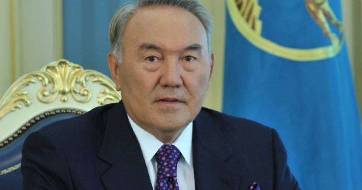 Жастар қандай болу керек - Назарбаев