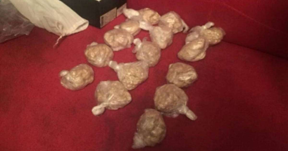 Астана тұрғынынан ірі көлемдегі есірткі тәркіленді