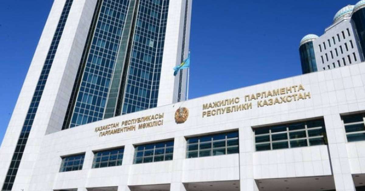 Спикер Нұрлан Нығматулиннің төрағалығымен Мәжілістің пленарлық отырысы басталды