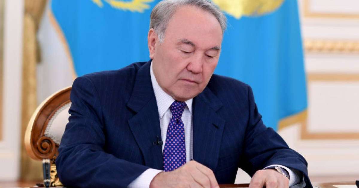 Назарбаев әскери тікұшақтың апатқа ұшырауына байланысты көңіл айтты