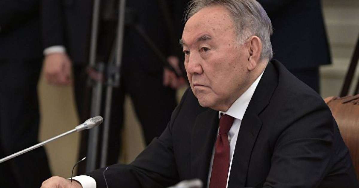 Нұрсұлтан Назарбаев тікұшақ апатынан қаза тапқандардың отбасына көңіл айтты