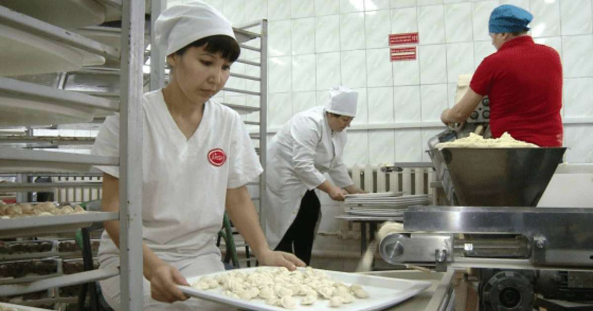 Павлодарда тағы бір жеңіл өнеркәсіп субъектісі жұмыскерлерінің жалағысын көтерді