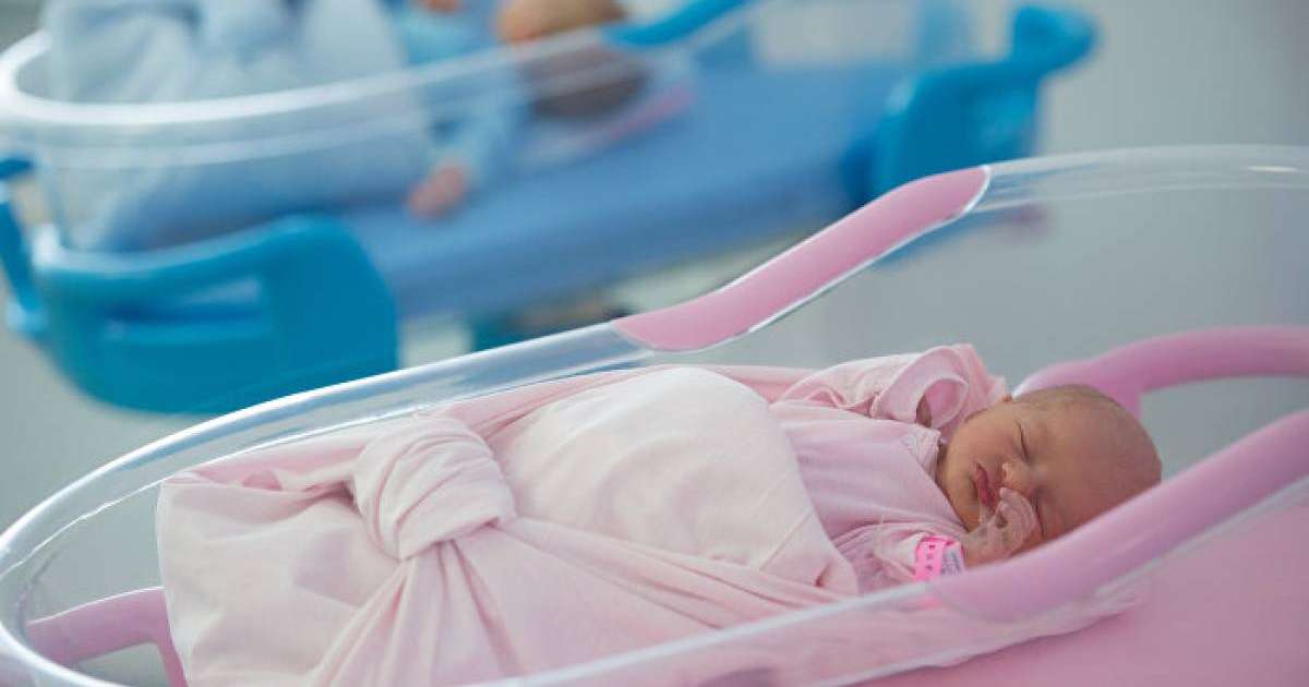 Жас босанған келіншек бір айдан кейін тағы бір ұл мен қызды дүниеге әкелді