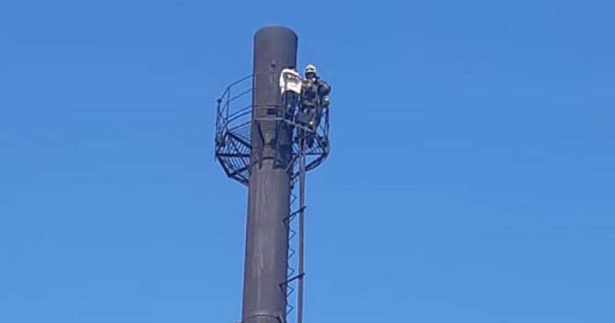 Талғарда 19 жастағы қыз 40 метр биіктіктен секірмек болды – видео