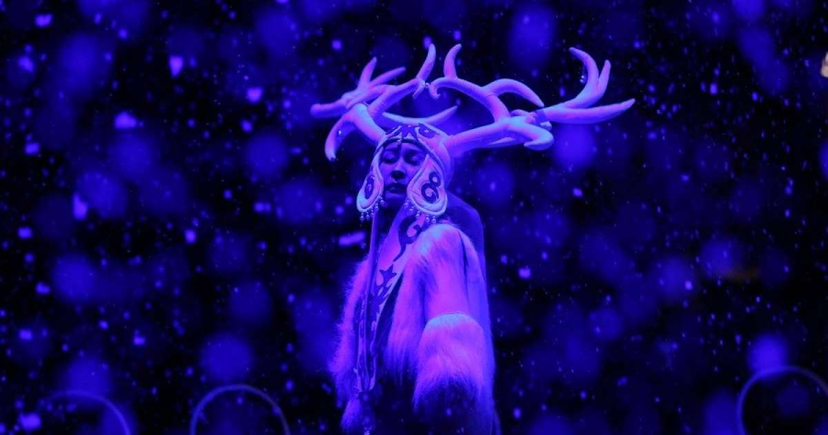 Қазақша өлең: 16 желтоқсан - Тәуелсіздік күні (Тіл және тәуелсіздік)