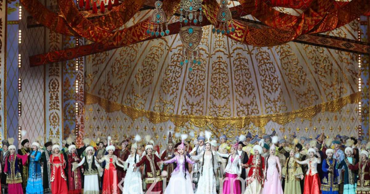 乌兹别克斯坦"哈萨克斯坦年"正式开幕