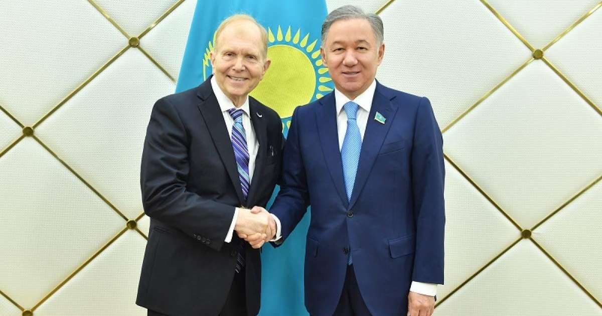 尼格马图林会见美国驻哈萨克斯坦大使