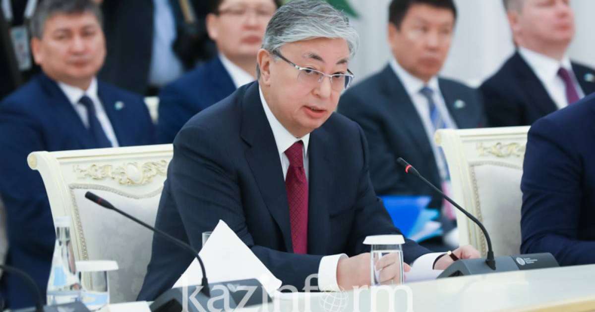 托卡耶夫总统：同乌兹别克斯坦总统之间的会谈非常顺利