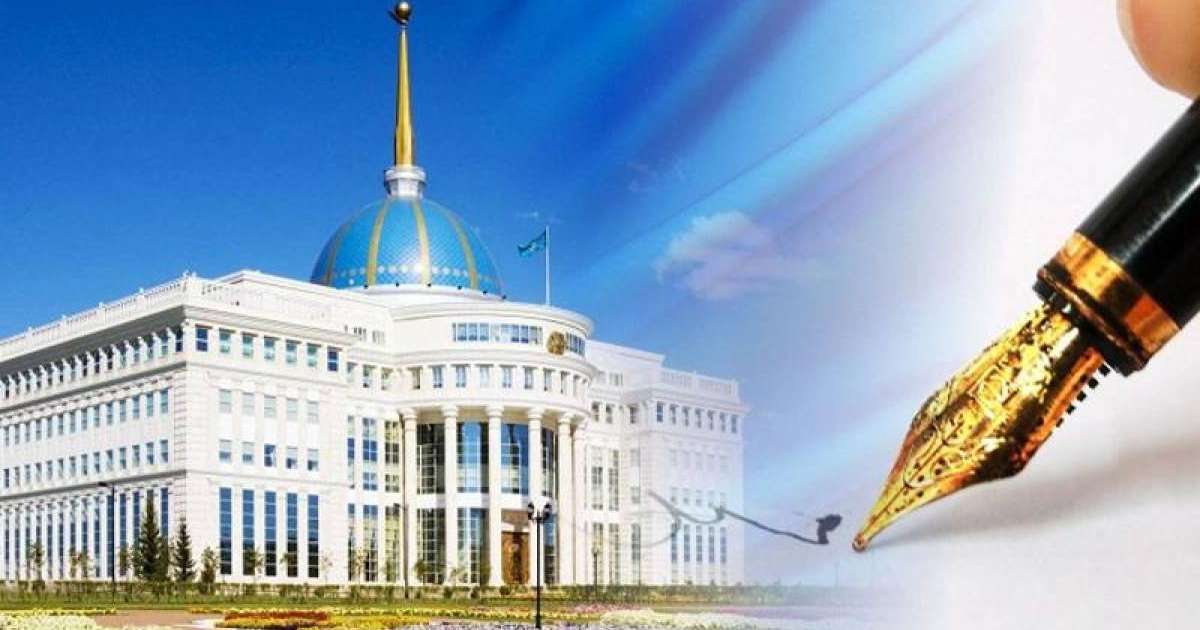 总统签署批准2019-2021年哈萨克斯坦预算法修正案
