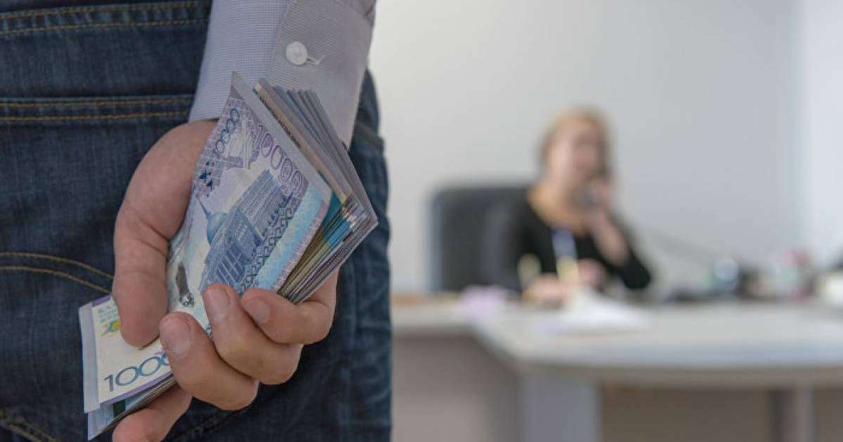 Жемқорлық үшін бірінші басшы жазаланады – мәжіліс заң жобасын мақұлдады