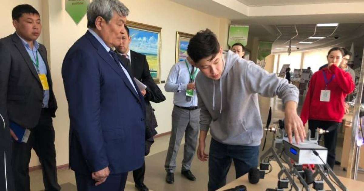 Өзгенің сөзіне емес, өзіңізге ғана сеніңіз