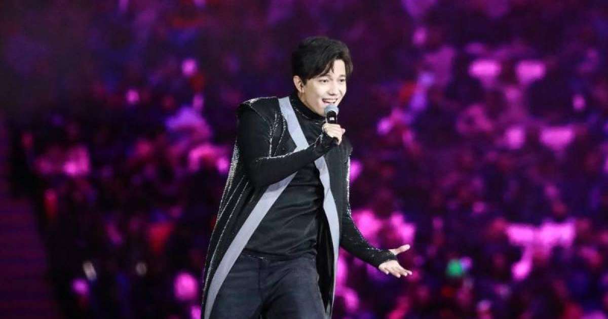 迪玛希明年将在俄罗斯举办巡回演唱会