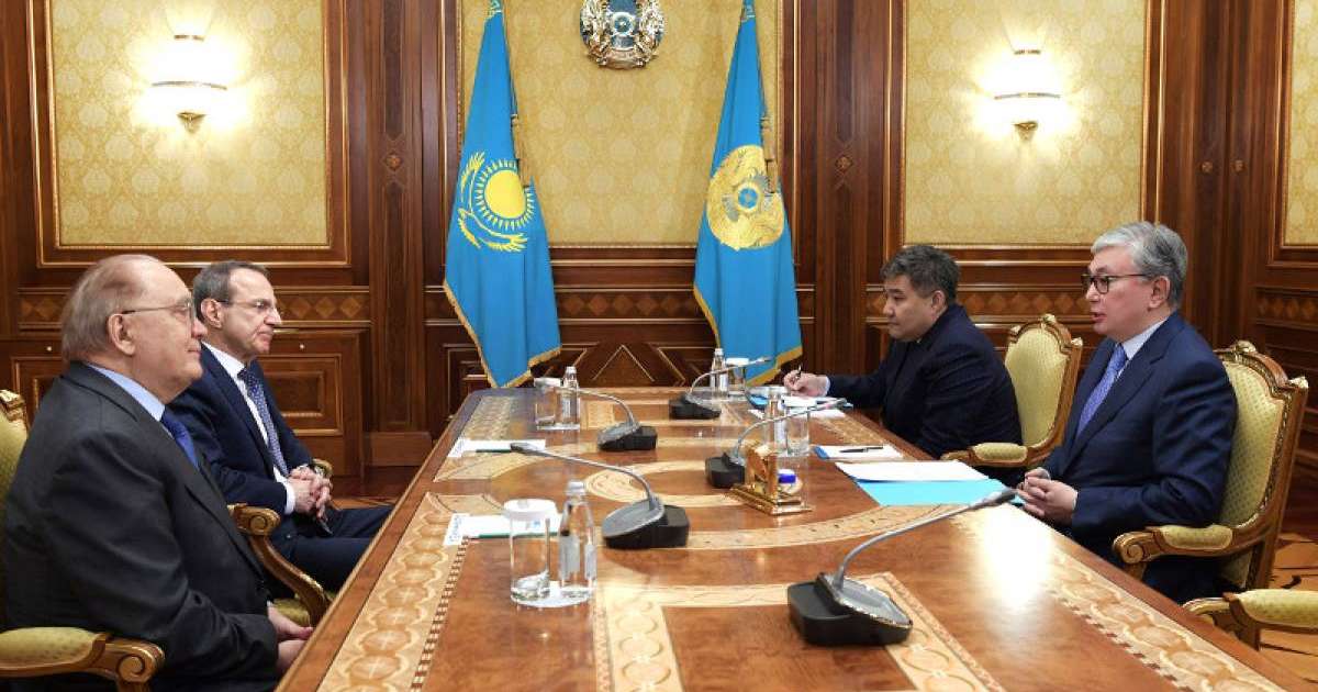 托卡耶夫总统会见莫斯科国立大学校长