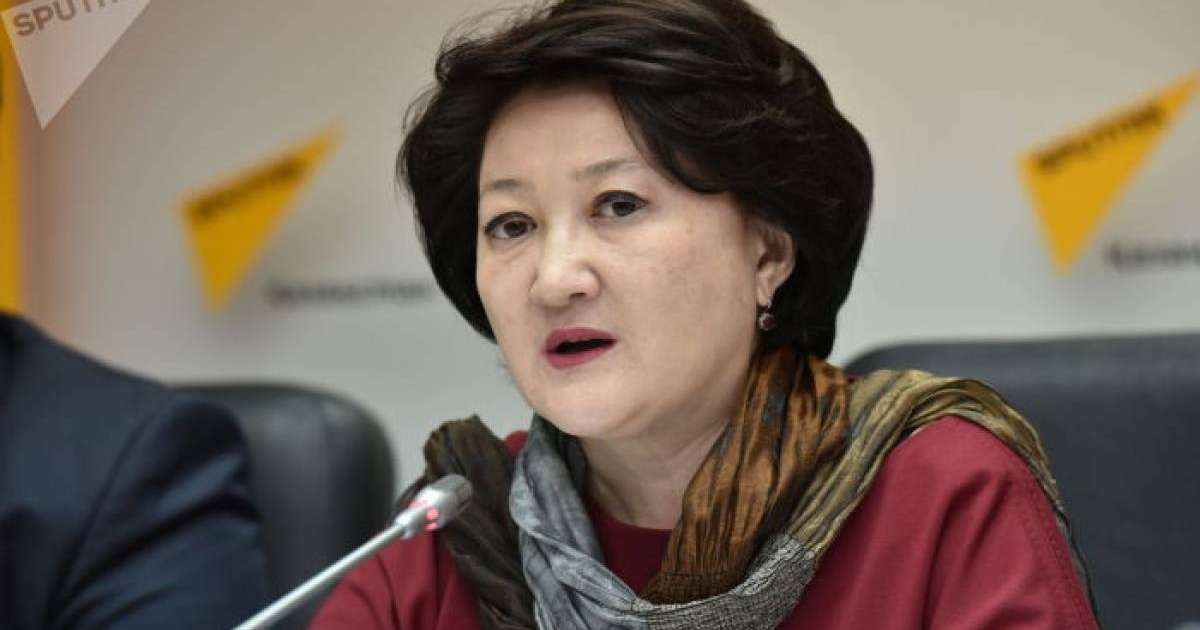 мәдениет министрі, отбасы, білімі, қызметі