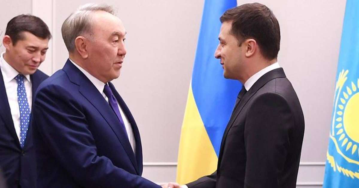 首任总统在东京会见乌克兰总统泽连斯基