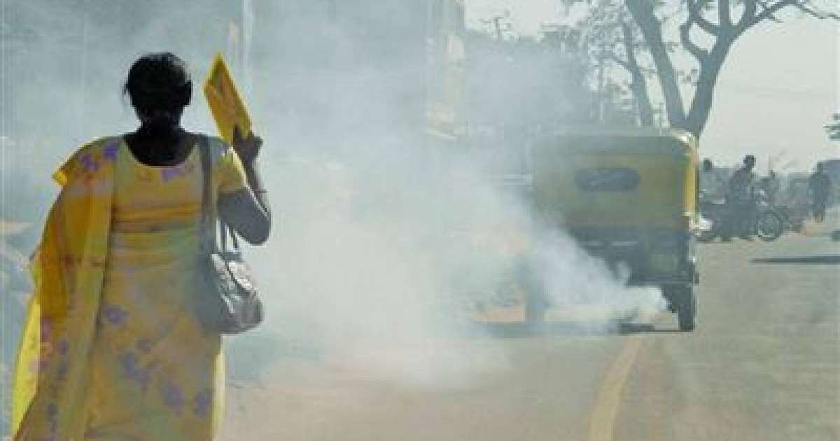 Қазақша Анекдот: Күйеуі мен әйелі бассейнде