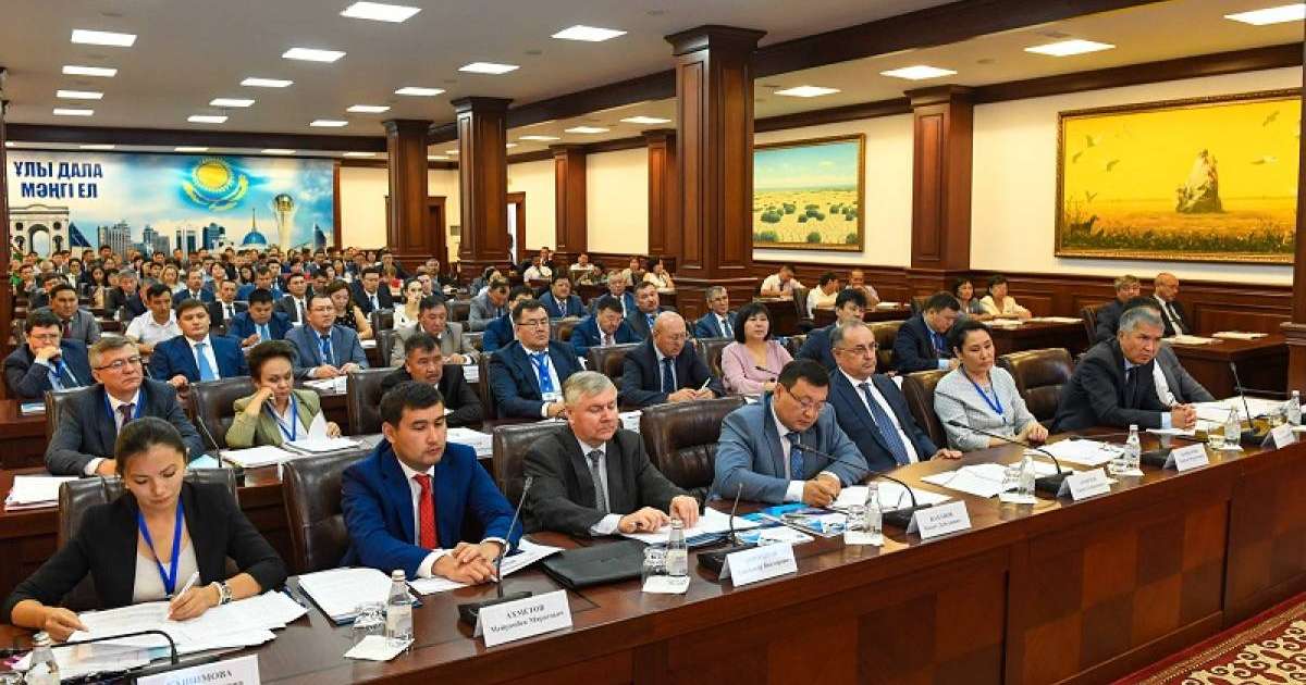 В Кызылорде прошел первый республиканский выездной семинар счетного комитета
