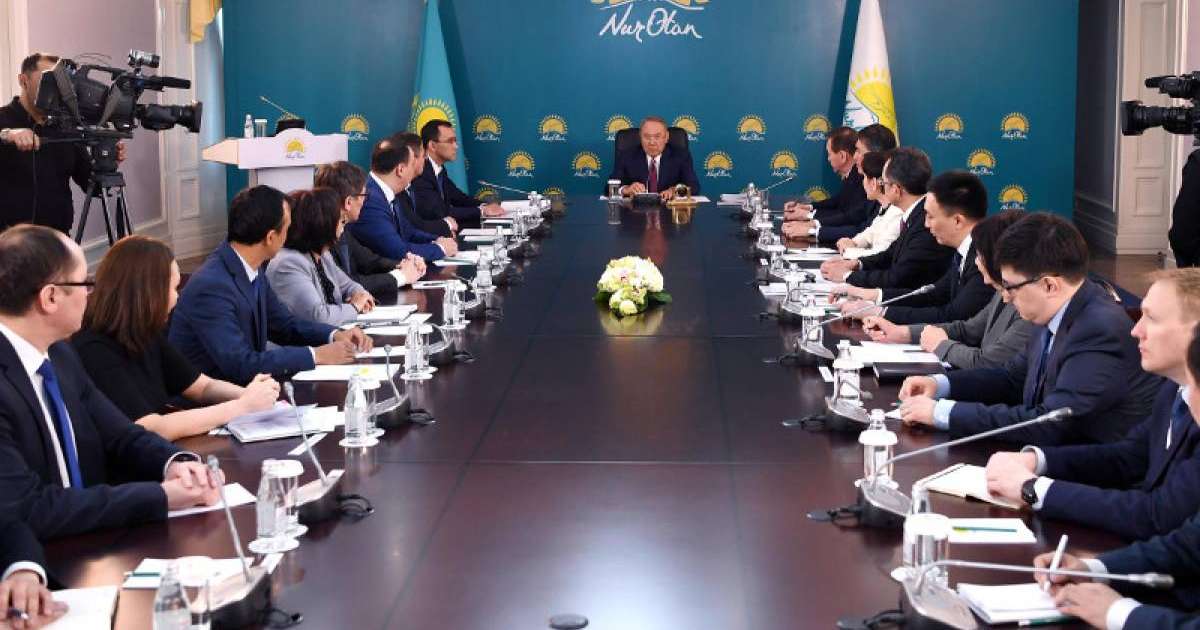 首任总统："祖国之光"党应在选举活动中表现出积极性