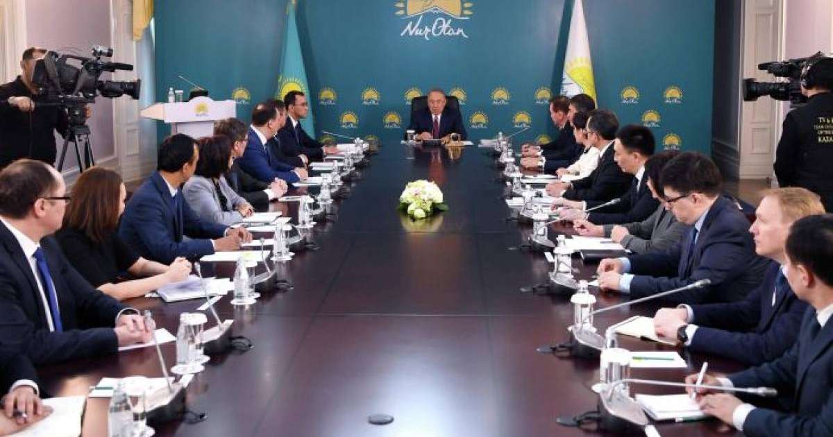 Назарбаев кезектен тыс президент сайлауының не үшін қажет екенін айтты