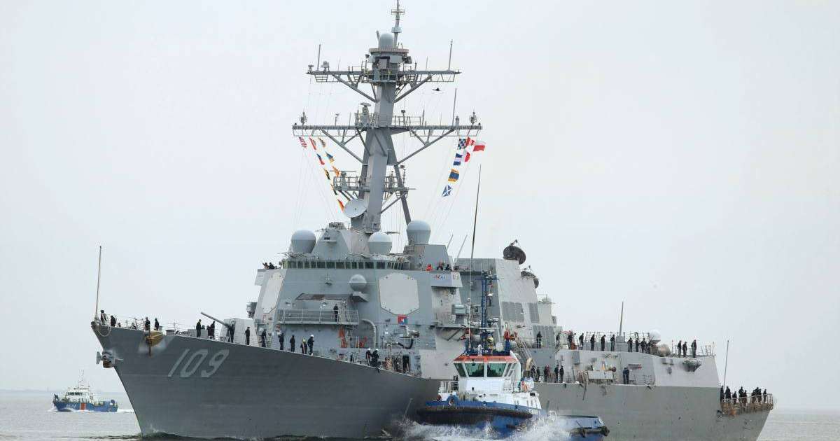 АҚШ әскери кемесі Қара теңізге кірді