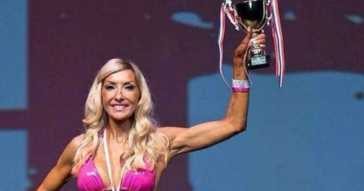 48 жастағы әйел Барби қуыршағына ұқсау үшін 105 ота жасатқан