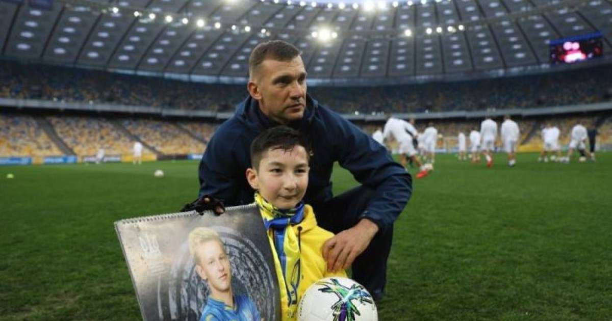 Министр жұлдыздармен жүздескен қазақ баласының өмірге құштарлығына тәнті болды  