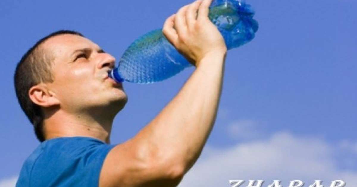 Суды тұрып ішудің зияны қандай?