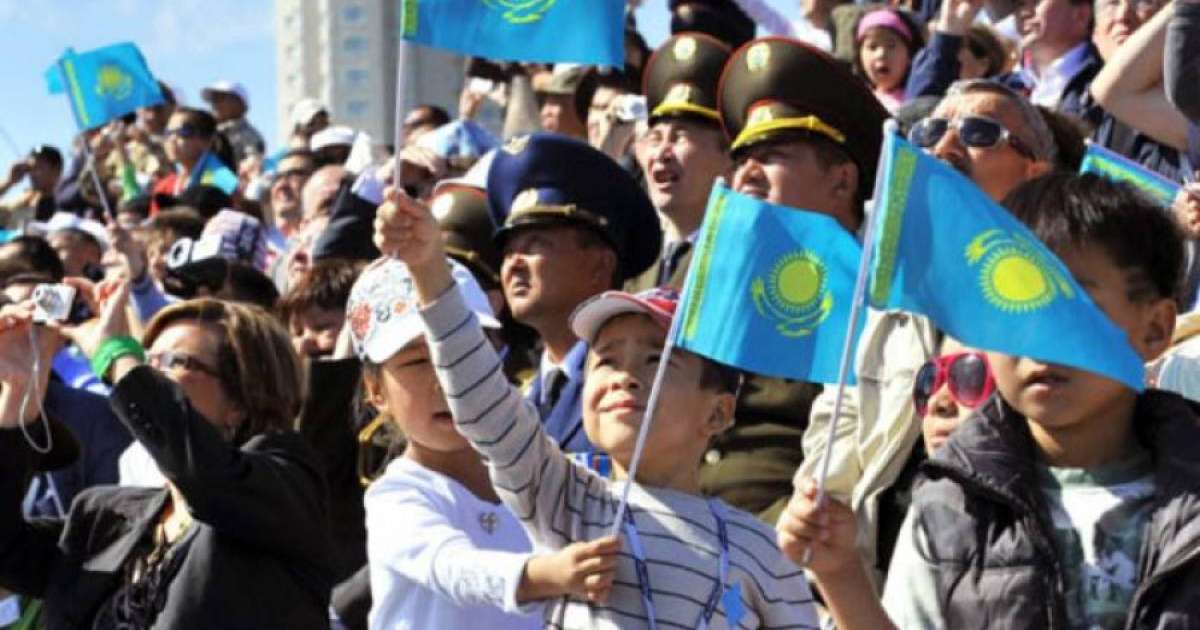 Қазақ қалай тобырлық мәдениетке табынушыға айналды?