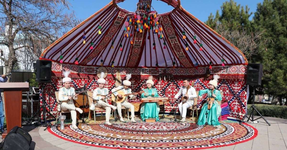 Наурыз мерекесі Түркияда тойланды (ФОТО)