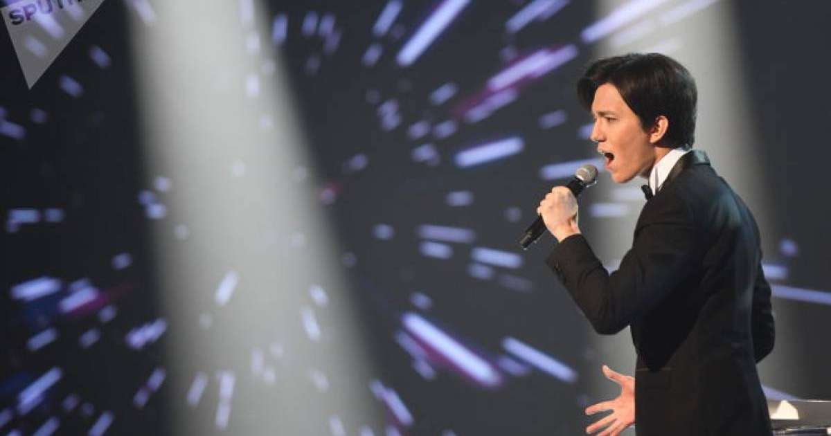 Димаш Алла Пугачеваның концертінде ән айтты – видео