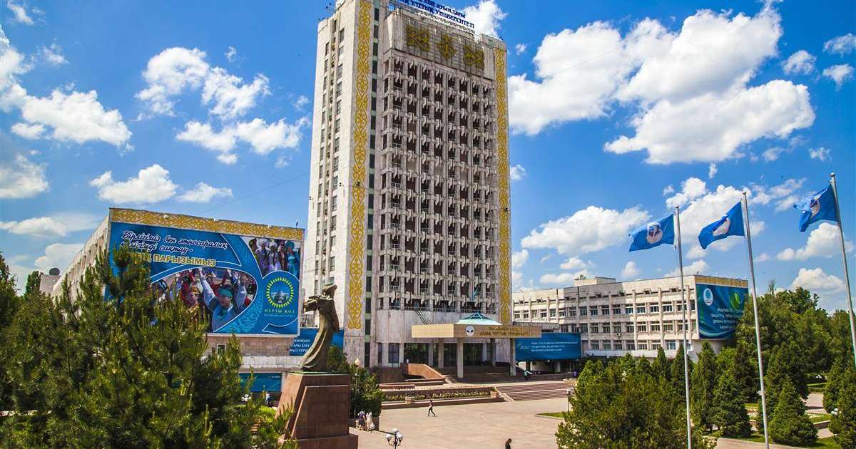 Қазақша өлең: Мұқағали Мақатаев (Наурыз)