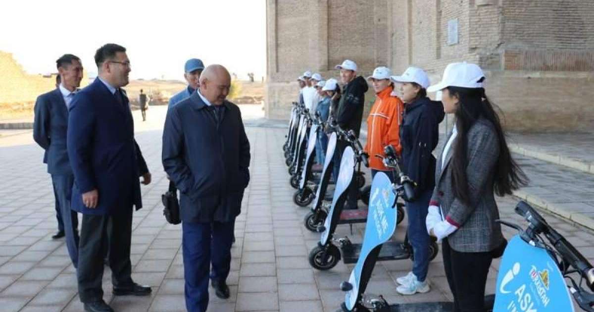 突厥斯坦文化遗迹区域启动新志愿者服务项目